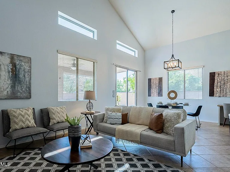 1863 E Flintlock Way — Photo 23