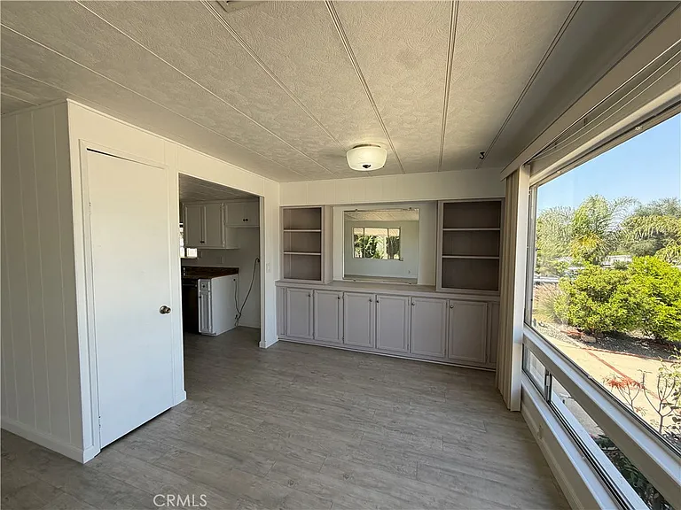 22895 Skylink Dr — Photo 4