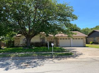 120 Julie Dr, Crowley, TX 76036