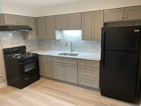 2nd image of 320 N Princeton Ave #2A