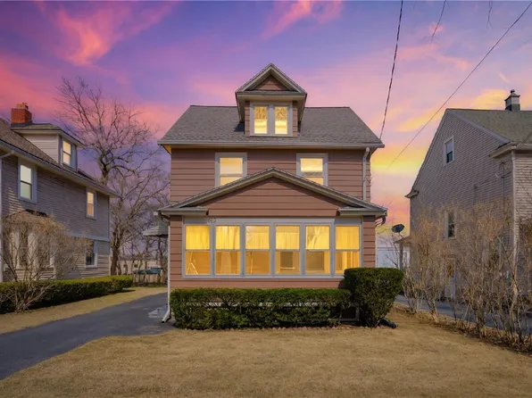 142 Hillside Ave, Rochester, NY 14610