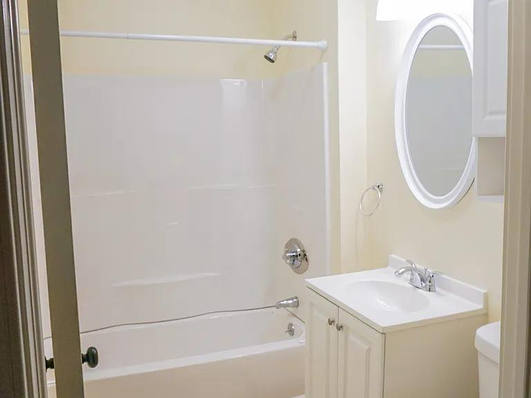 12 Winfield St #3R — Photo 14
