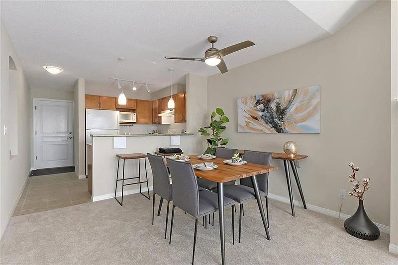 North Vancouver Apartment for rent - 1 Bedroom — photo 9