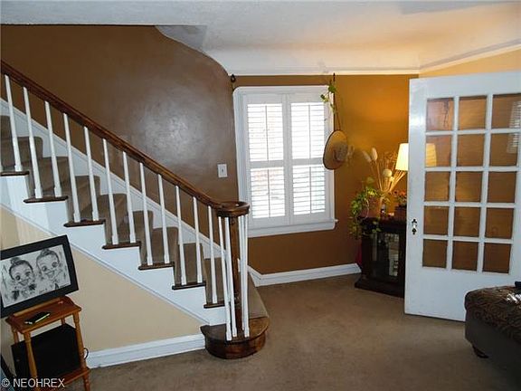 4th image of 21431 S Lake Shore Blvd