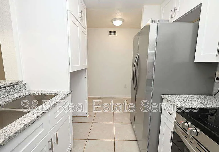 141 Fernery Rd #D1 — Photo 5