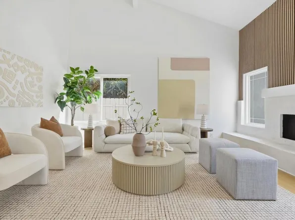 2949 Landscape Dr, San Diego, CA 92139