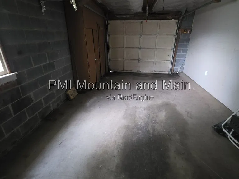 4 Erwin Dr — Photo 40
