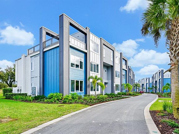 2nd image of 7740 Sandy Ridge Dr #113