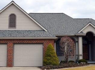 905 Blackthorn Cv, Fort Wayne, IN
