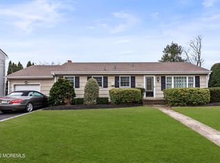 716 Dow Ave, Oakhurst, NJ 07755