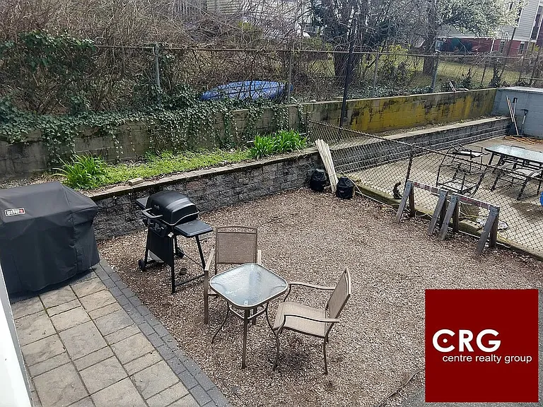 71 Simpson Ave — Photo 15