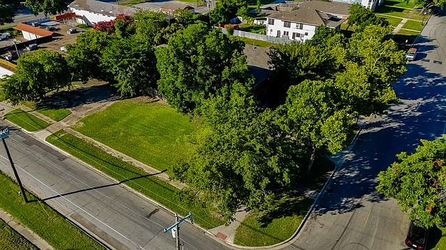 1st image of 2934 South Blvd