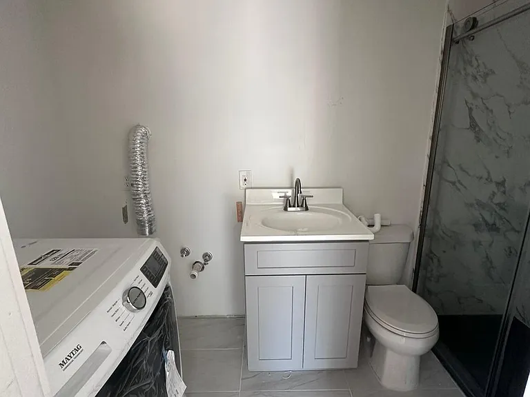 202 Red Oak Cir — Photo 17