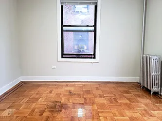 Rented by Hillel Realty Group