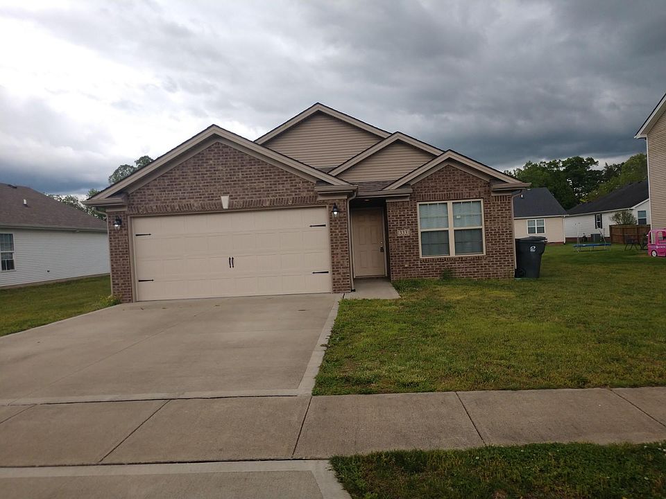 1st image of 333 Oxford Cir