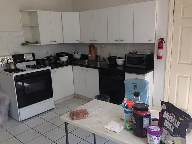 356 S Pacific Ave #2 — Photo 3