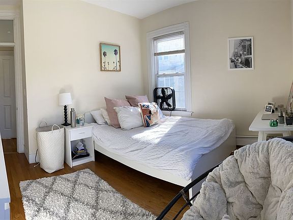 322.5 Western Ave. #2 Cambridge - Cambridgeport Shared Unit