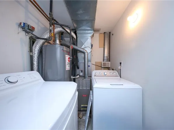 20a Buel Avenue image 21 of 30