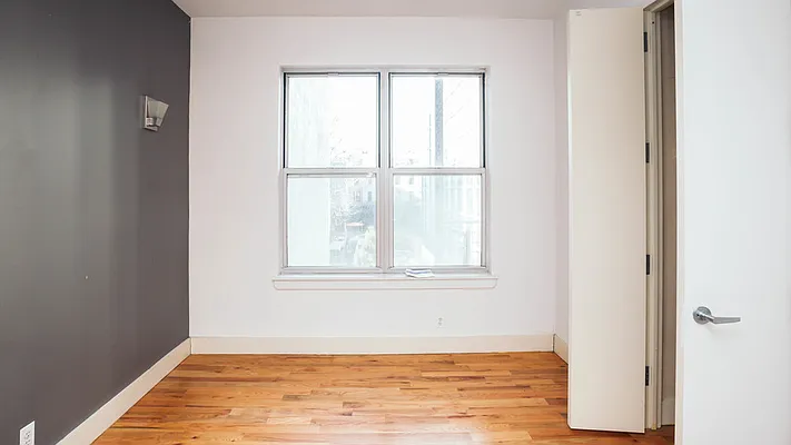 Rented by Nooklyn NYC LLC | media 22