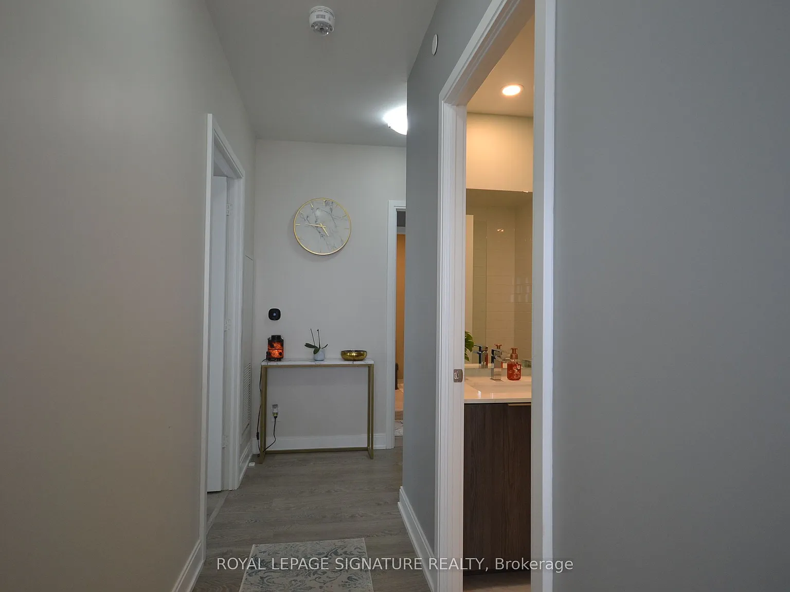 2 bed, $3,600 — Photo 4