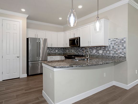 5th image of 12251 Myrtle Bay Ct