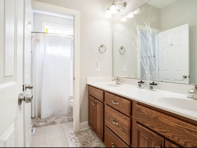 530 Winks Way — Photo 3