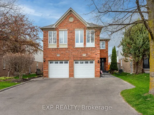457 Heddle Cres, Newmarket, ON L3X 2J4