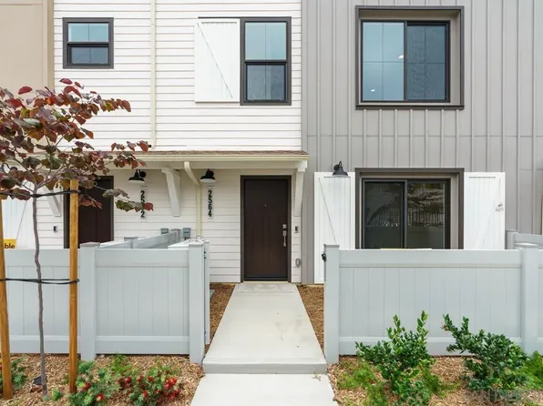 2564 Delphinium Ln, Carlsbad, CA 92008