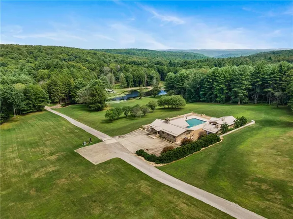 2335 Jacks Hollow Rd, Vowinckel, PA 16260