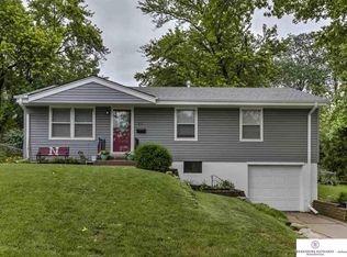 1517 N 76th St, Omaha, NE 68114