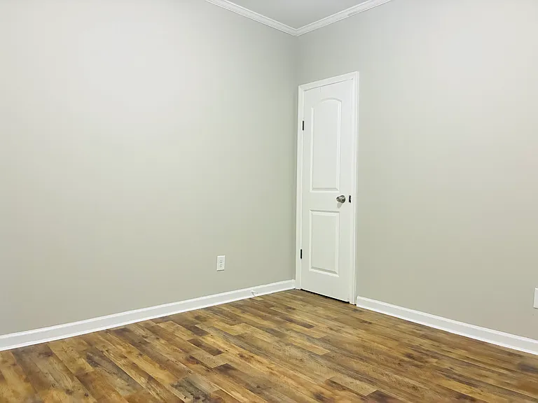 418 Orange St — Photo 12