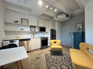Lawrence Lofts, Chicago, IL 60640