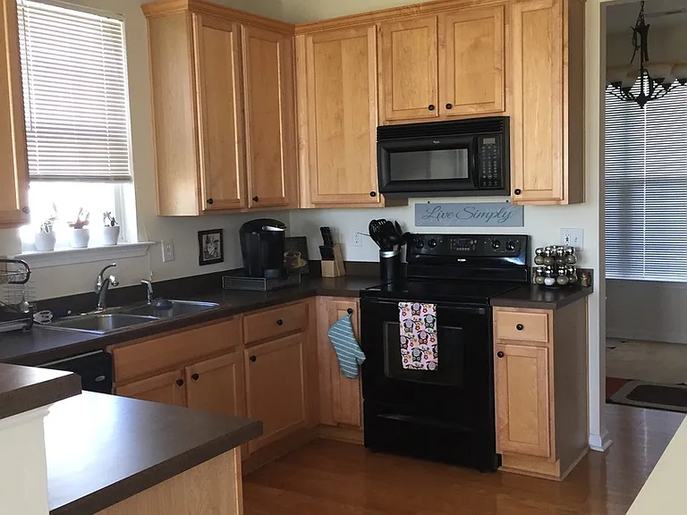 112 Coxton Mill Ct — Photo 8