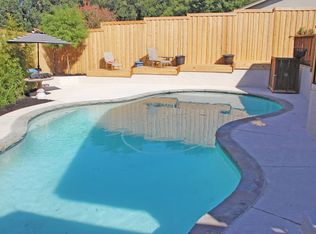 8205 Spruce Ct, North Richland Hills, TX 76182