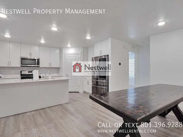 1104 N 1880 W — Photo 3