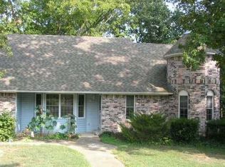 59 N Wildwood Dr, Rogers, AR 72756