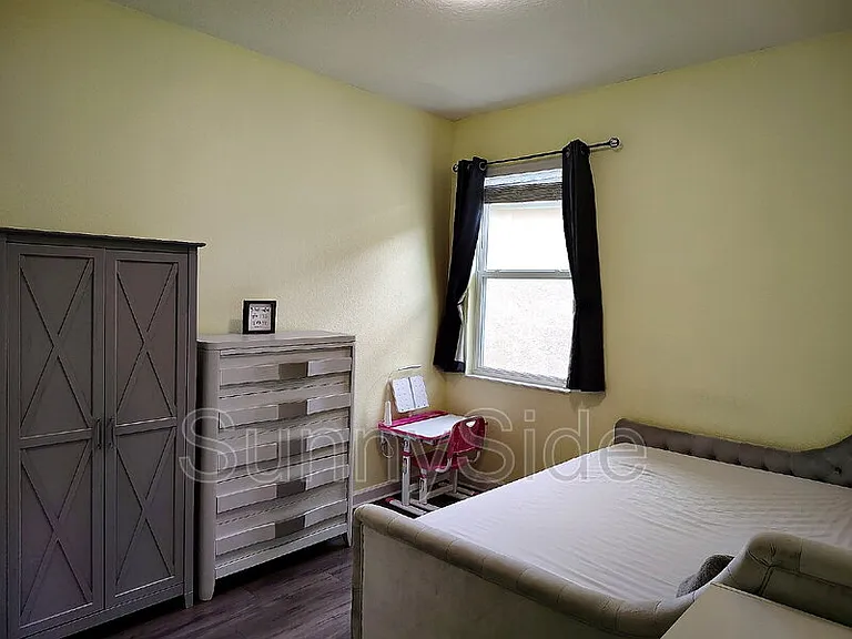 1047 Oak Bluff Dr — Photo 25