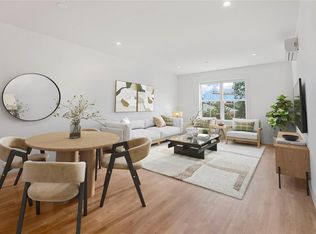 1 Carnation Ave #402, Floral Park, NY 11001