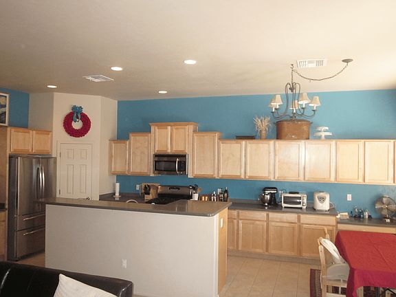 4th image of 7814 N Blakey Ln