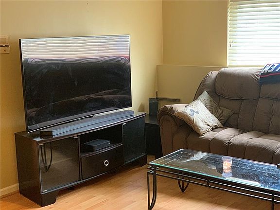 5th image of 20 Zambarano Ave APT 102