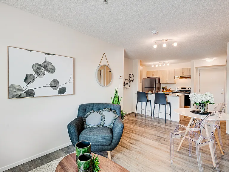 905 Evanston Dr NW — Photo 51