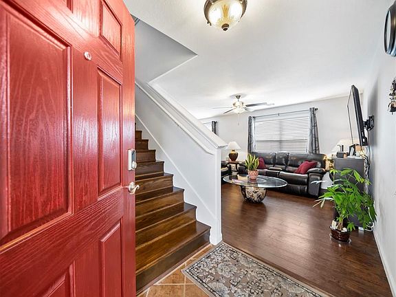 5th image of 19518 Old Barngate Ln