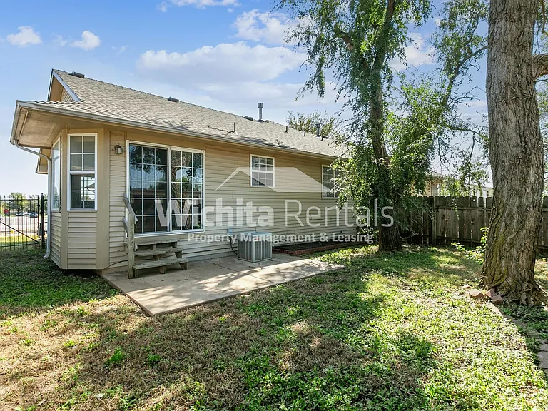 5 N Hopper Dr — Photo 5