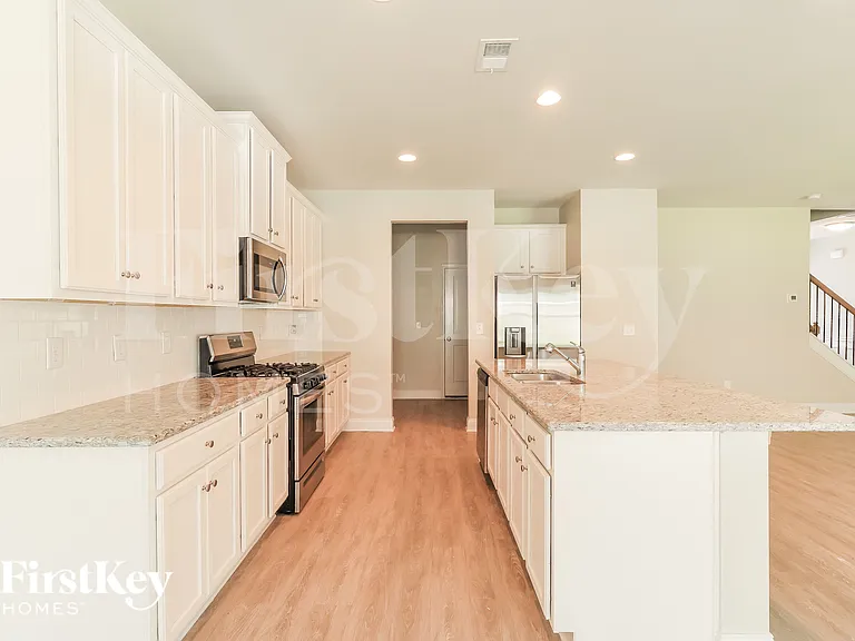 22 Celtic Ct — Photo 8