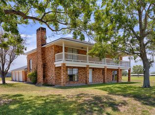 2745 Holub Rd, Schulenburg, TX 78956