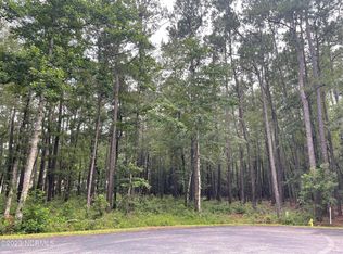 5 Mashie Ct SW, Calabash, NC 28467