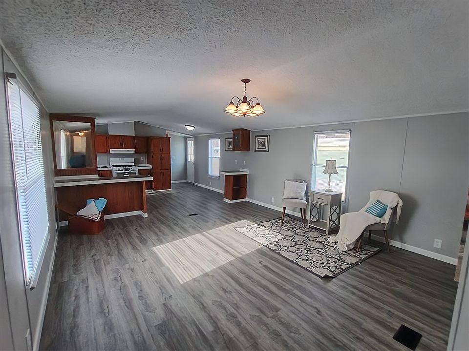 1st image of 77 Deerwood Park