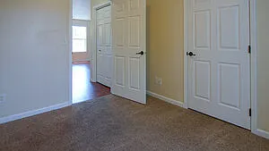 10041 W Garverdale Ln #201 — Photo 9
