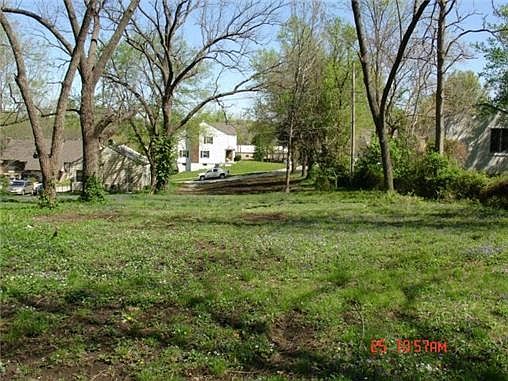 2nd image of 1317 W 24th St S