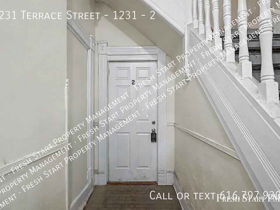 1231 Terrace St #2